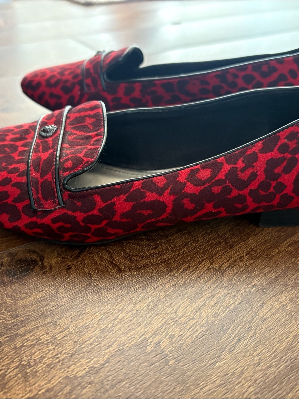 Anne Klein Red Leopard Print Slip-On Loafers - Picture 3 of 6